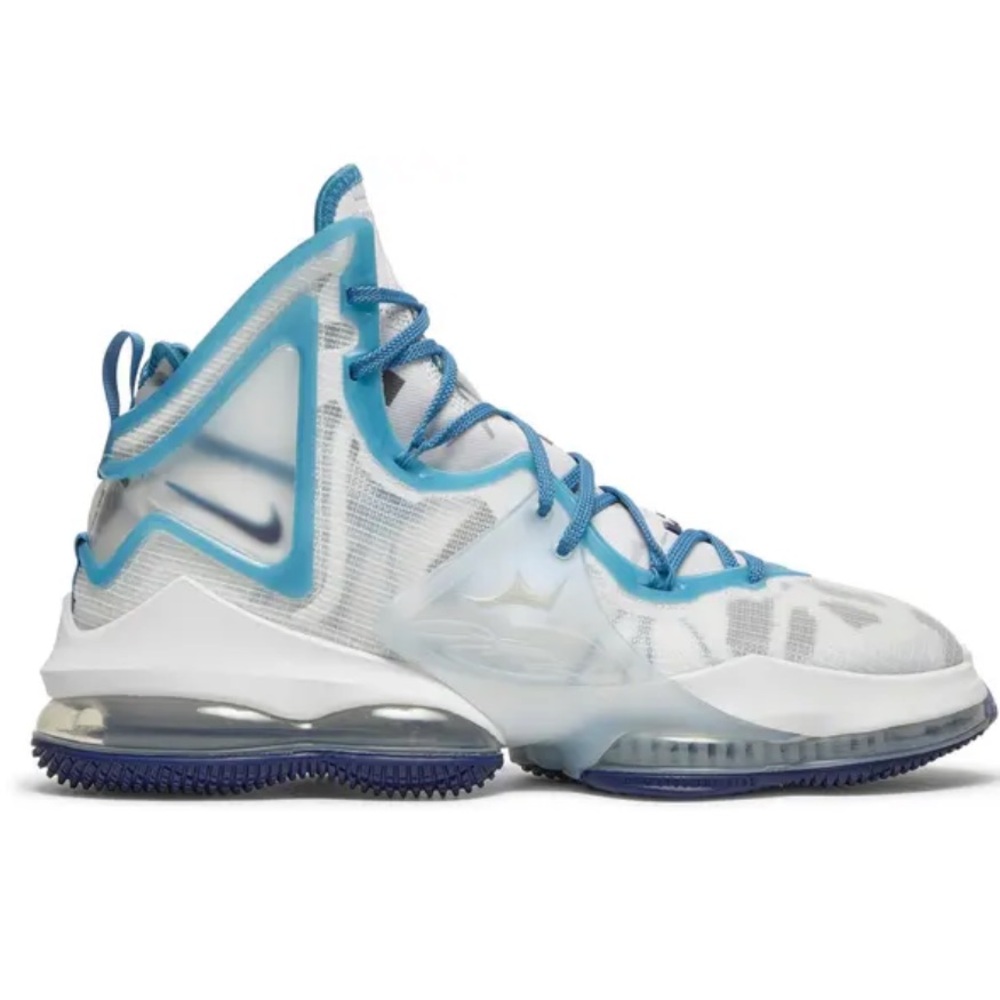 2021 Space Jam x LeBron 19 'Sweatsuit' Sneakers